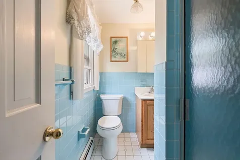 2 Harding Road Portsmouth NH 03801