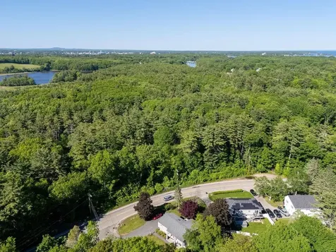 2 Harding Road Portsmouth NH 03801