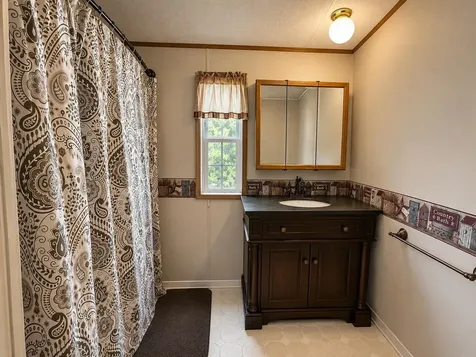 7 Dublin Street Gorham NH 03581