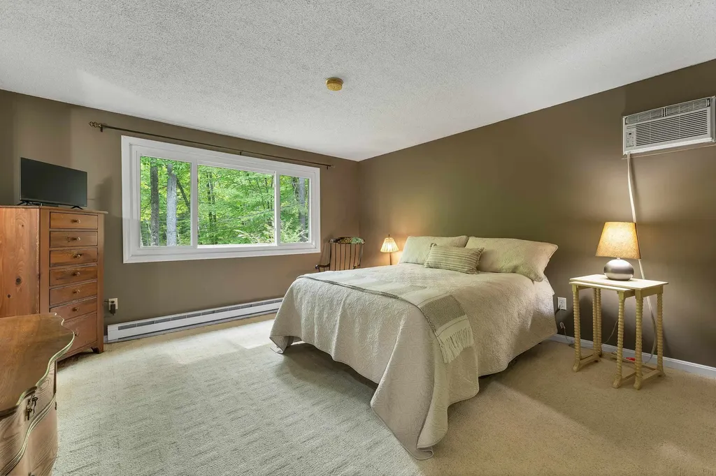 208 Liberty Hill Road Bedford NH 03110