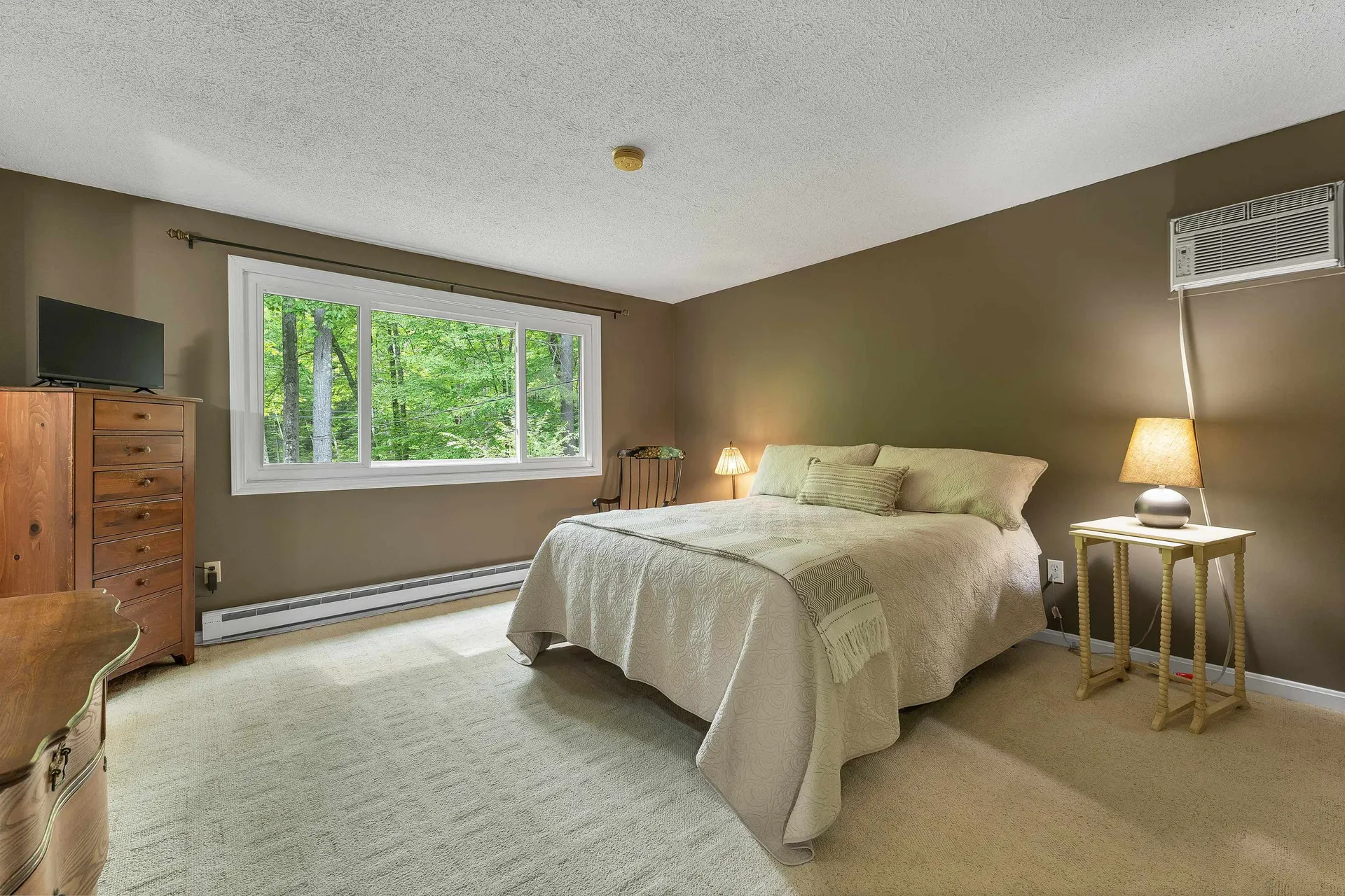 208 Liberty Hill Road Bedford NH 03110