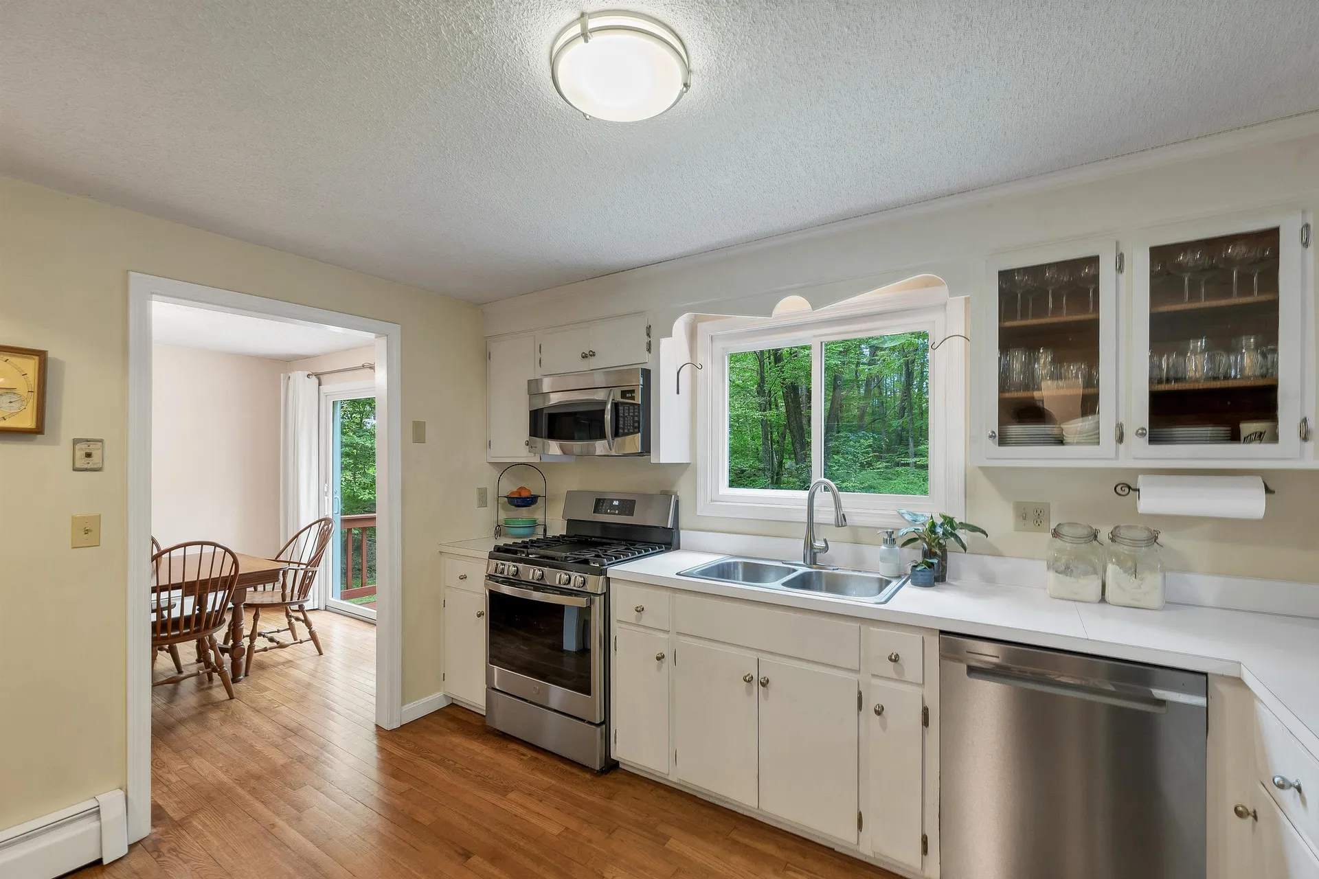 208 Liberty Hill Road Bedford NH 03110