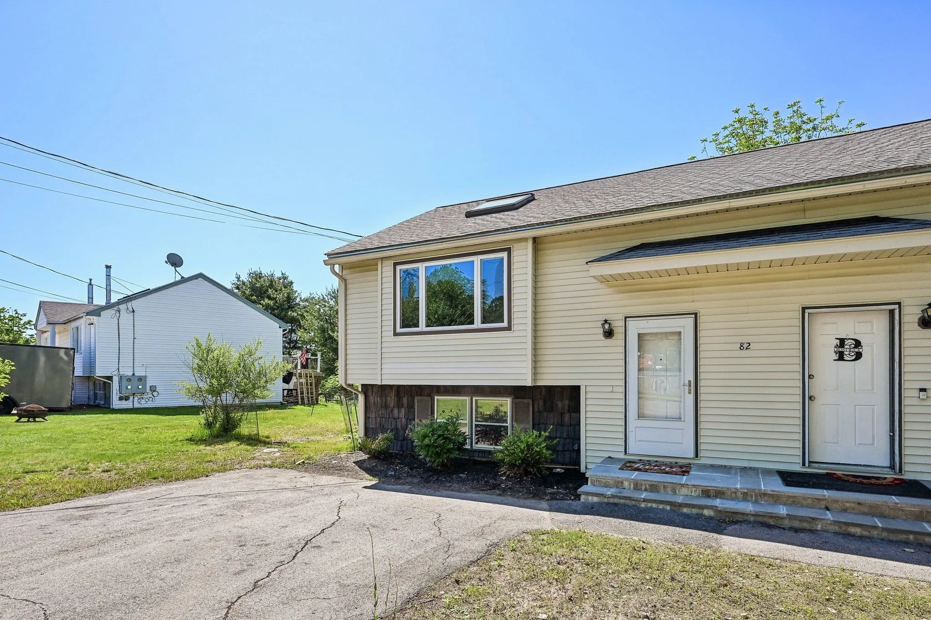 82 Derryfield Road Derry NH 03038