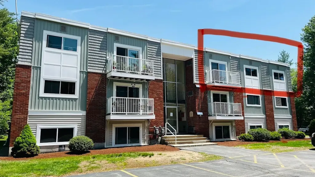 45C Constitution Drive Londonderry NH 03053