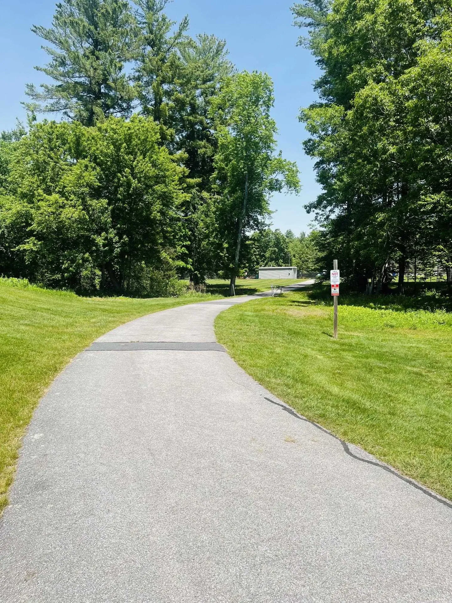 45C Constitution Drive Londonderry NH 03053