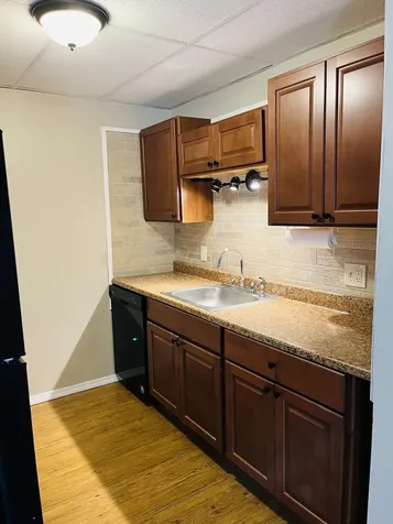 45C Constitution Drive Londonderry NH 03053