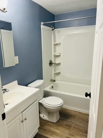 45C Constitution Drive Londonderry NH 03053