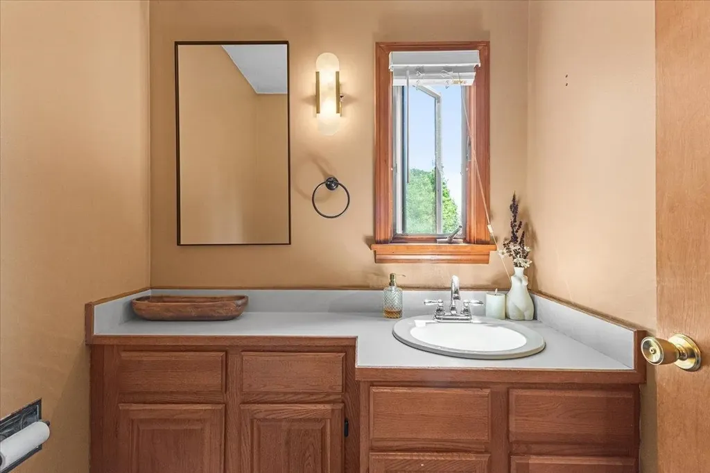 2206 Highgate Road Swanton VT 05488