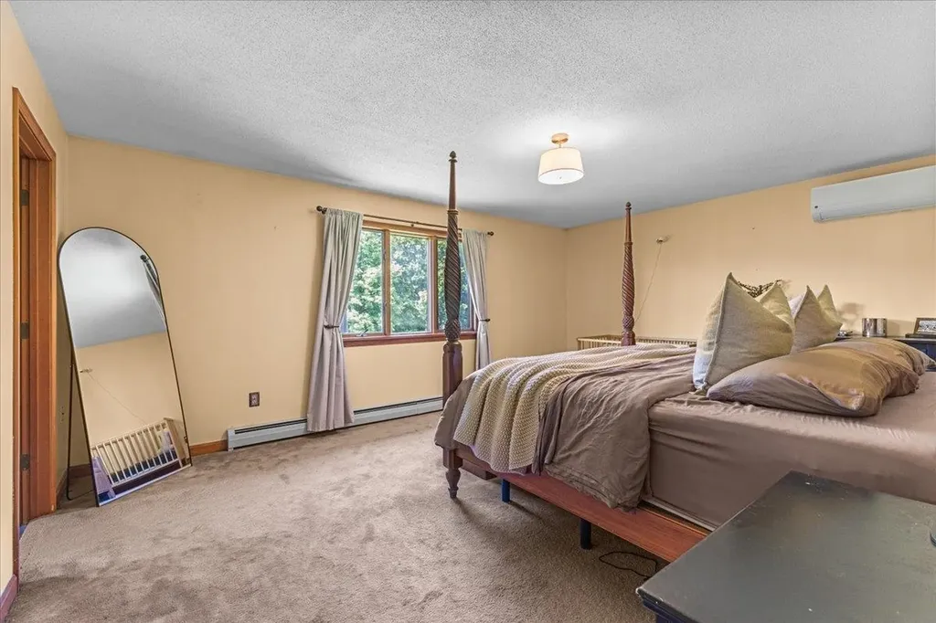 2206 Highgate Road Swanton VT 05488