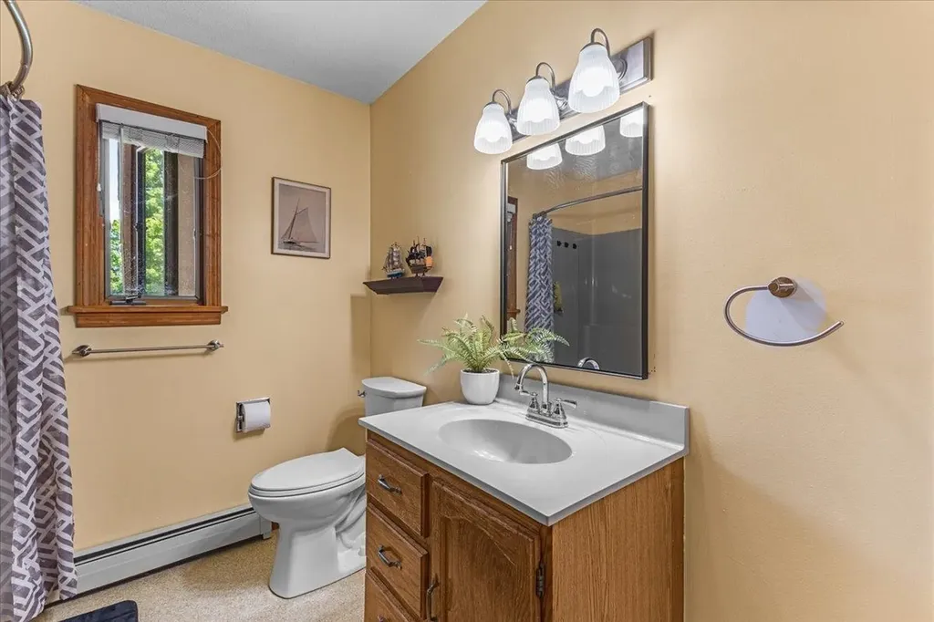 2206 Highgate Road Swanton VT 05488