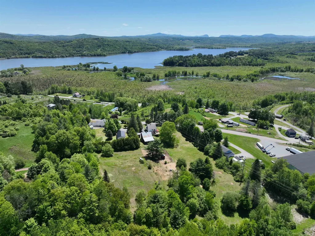 736 Pleasant Street Newport City VT 05855