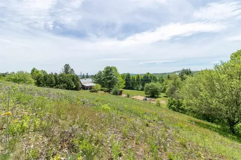 736 Pleasant Street Newport City VT 05855