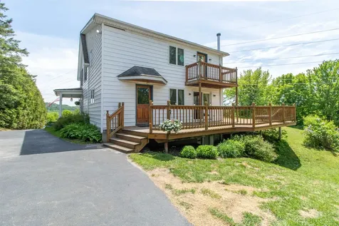 736 Pleasant Street Newport City VT 05855