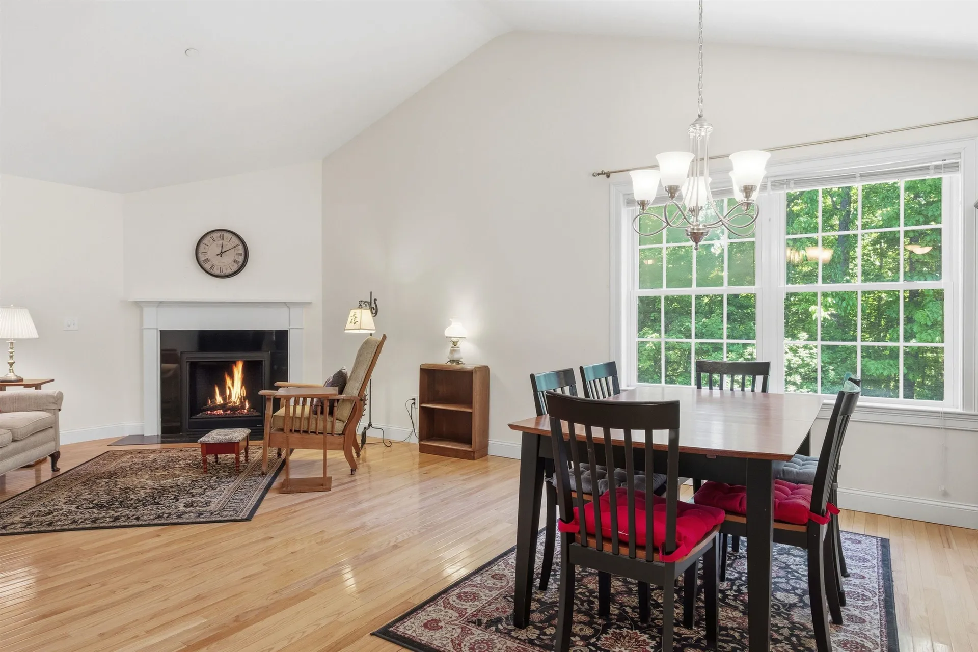 12 Thorn Hill Road Hooksett NH 03106