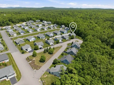 12 Thorn Hill Road Hooksett NH 03106