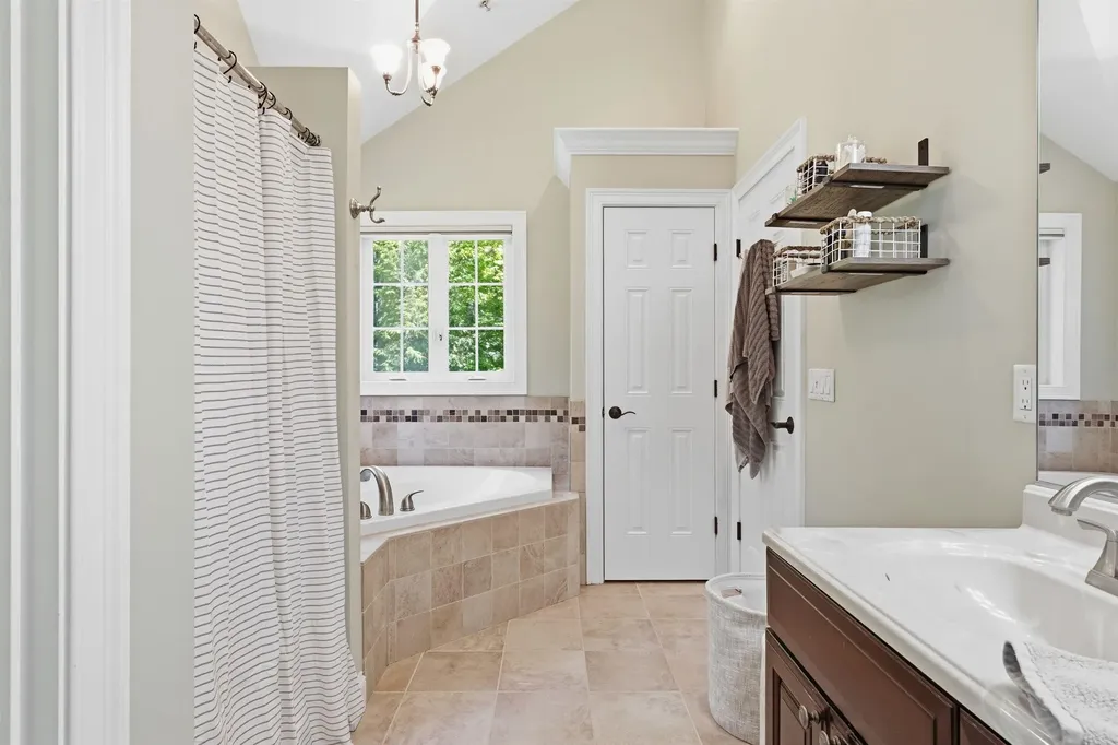 61 Farm View Lane Gilford NH 03249