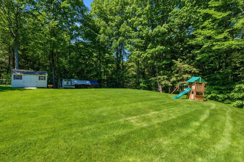 61 Farm View Lane Gilford NH 03249