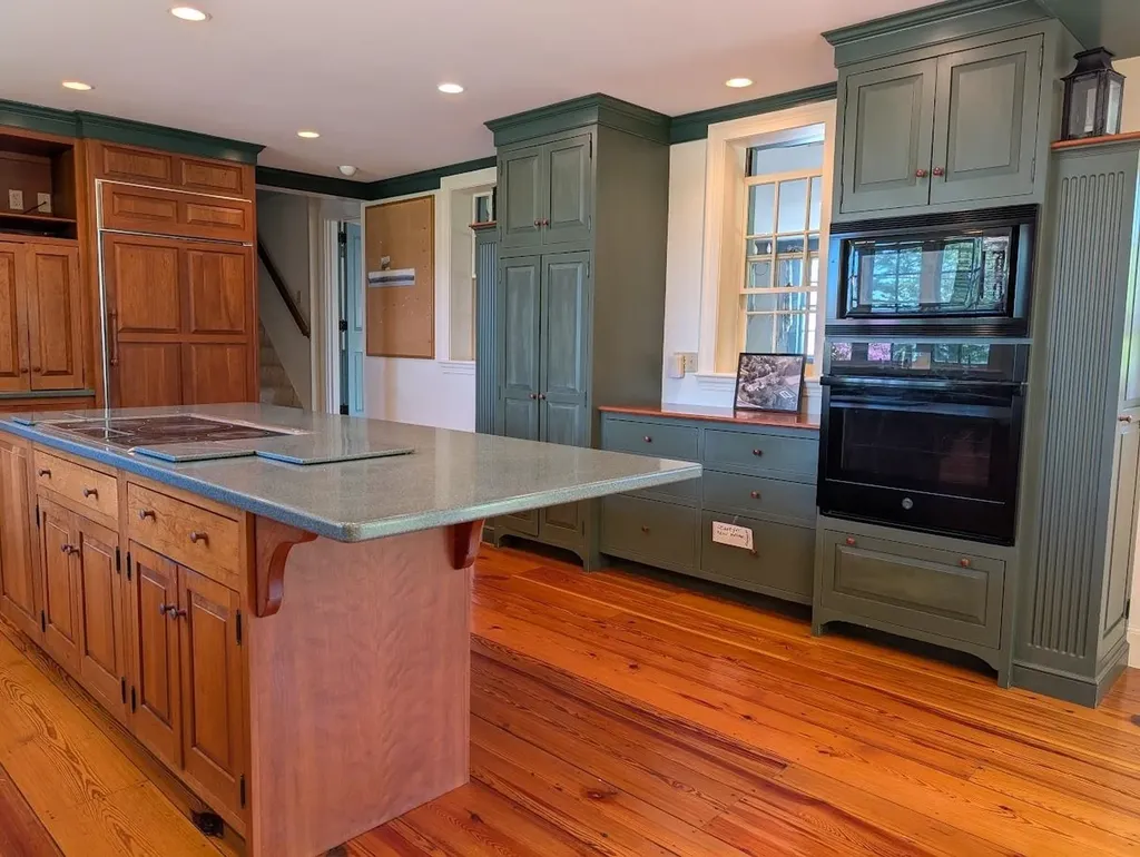16 Gould Hill Road Hopkinton NH 03229