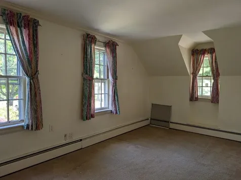 16 Gould Hill Road Hopkinton NH 03229