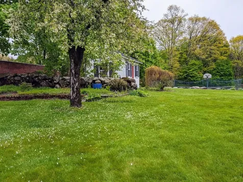16 Gould Hill Road Hopkinton NH 03229