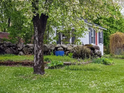 16 Gould Hill Road Hopkinton NH 03229