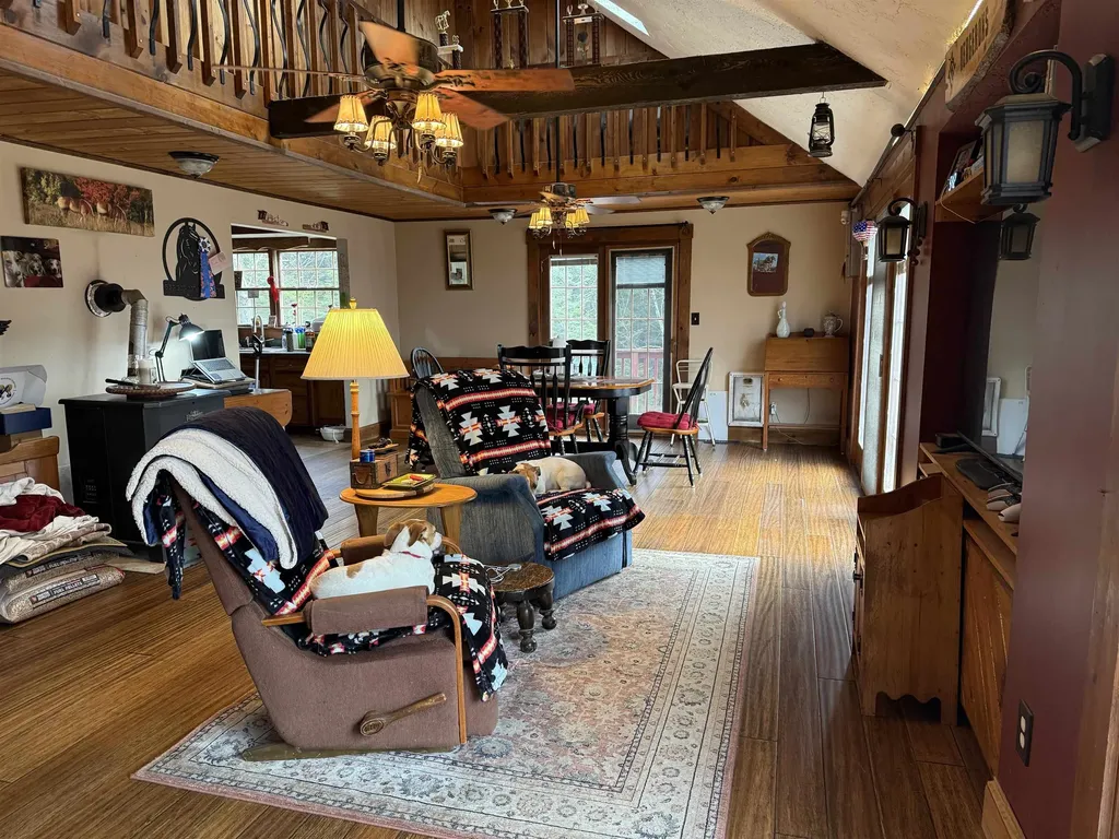 29 Tandy Road Deerfield NH 03037
