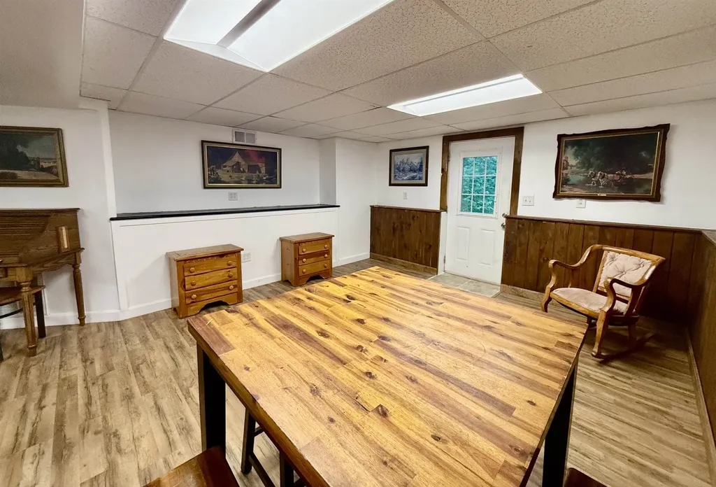 29 Tandy Road Deerfield NH 03037