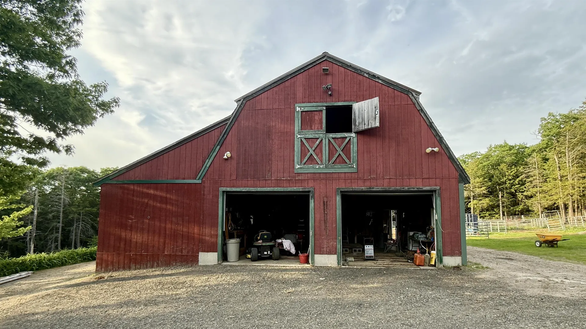 29 Tandy Road Deerfield NH 03037