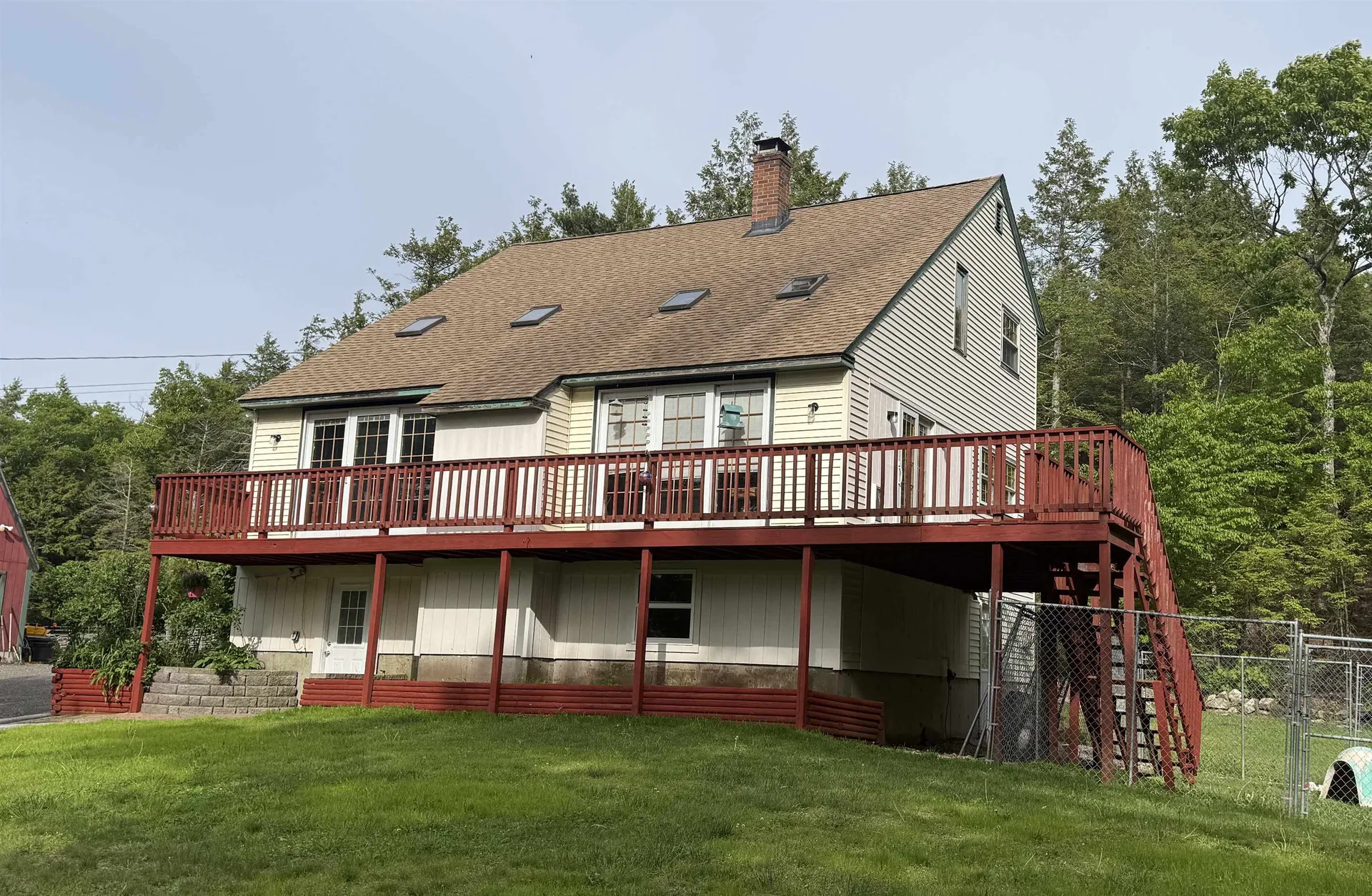 29 Tandy Road Deerfield NH 03037
