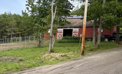 29 Tandy Road Deerfield NH 03037