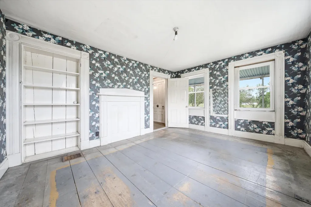 120 Monroe Road Bath NH 03740