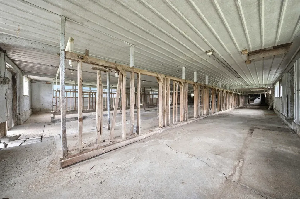 120 Monroe Road Bath NH 03740