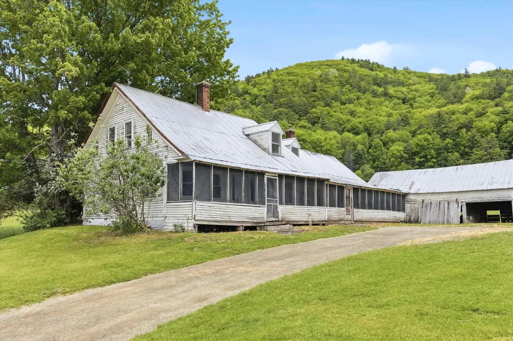 120 Monroe Road Bath NH 03740