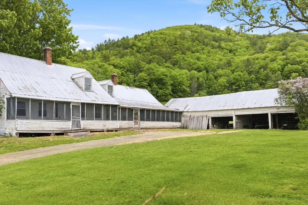 120 Monroe Road Bath NH 03740
