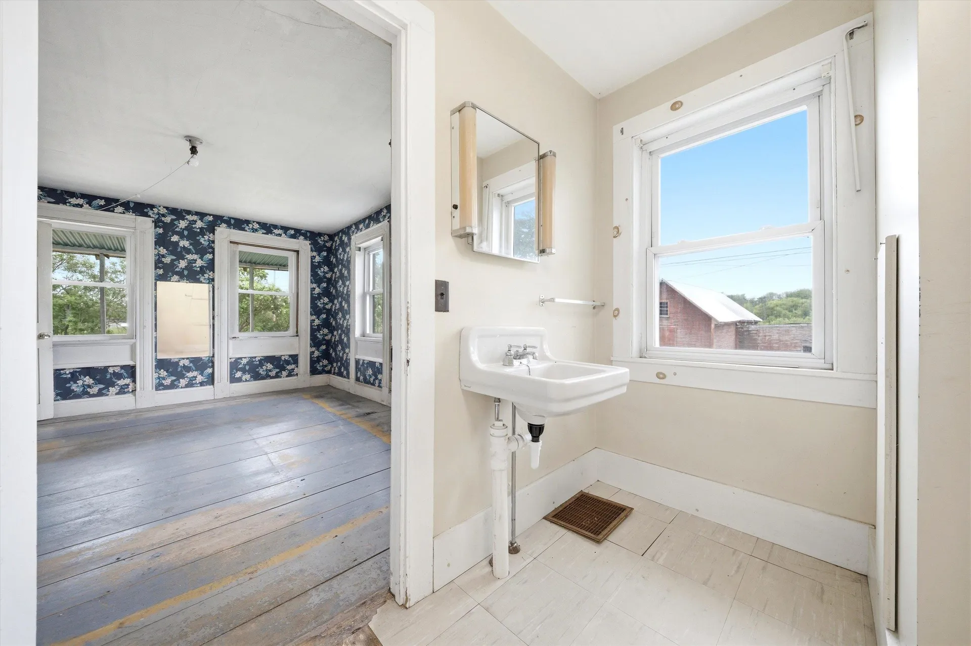 120 Monroe Road Bath NH 03740