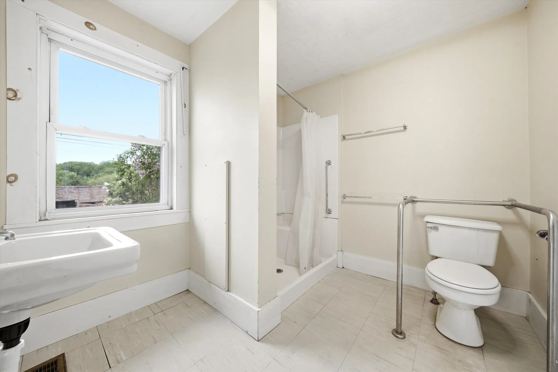120 Monroe Road Bath NH 03740