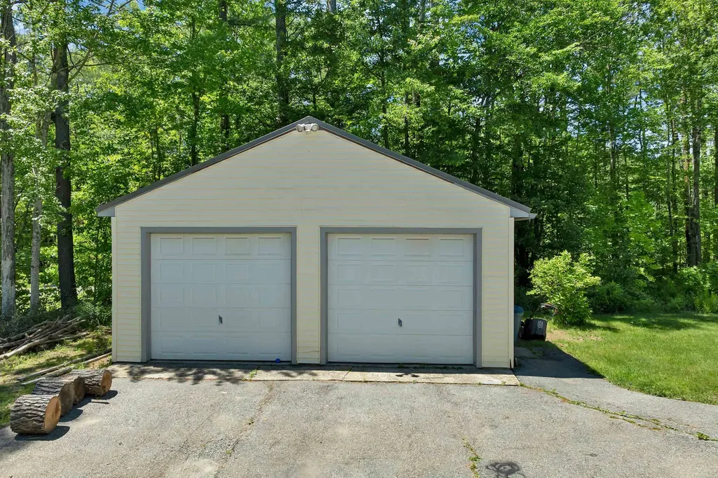7 Overlook Drive Center Harbor NH 03226