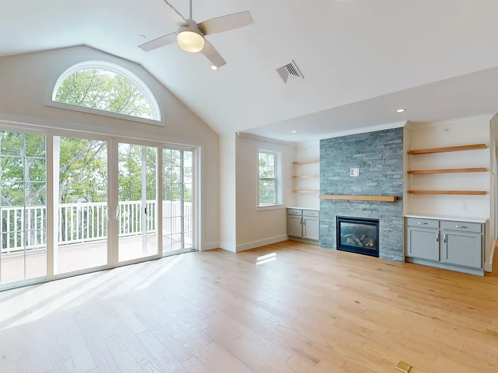 4 Longview Drive Atkinson NH 03811