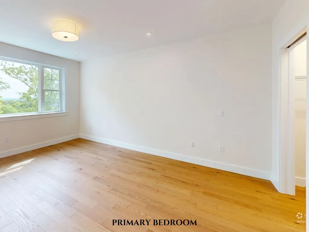 4 Longview Drive Atkinson NH 03811