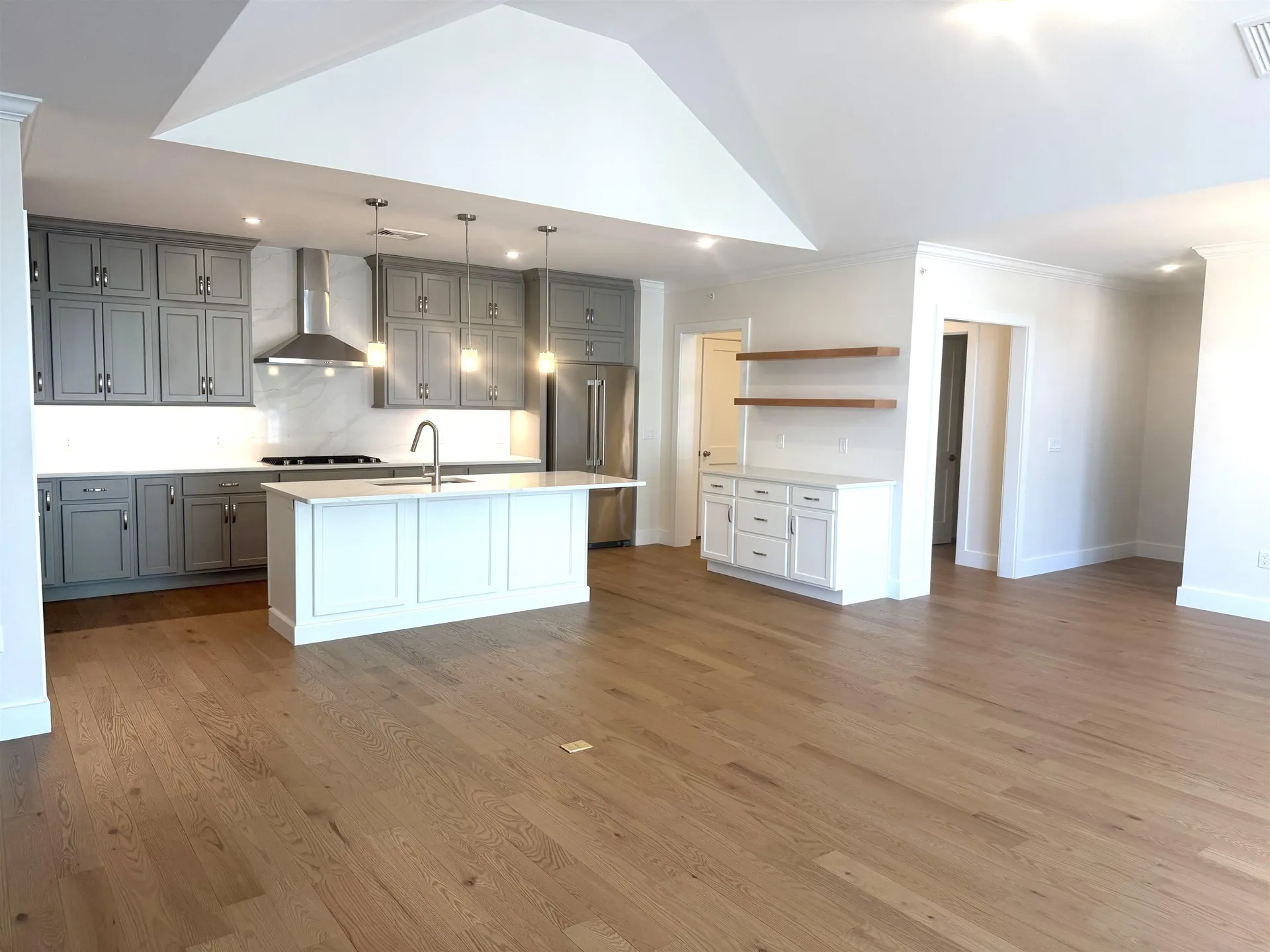 4 Longview Drive Atkinson NH 03811
