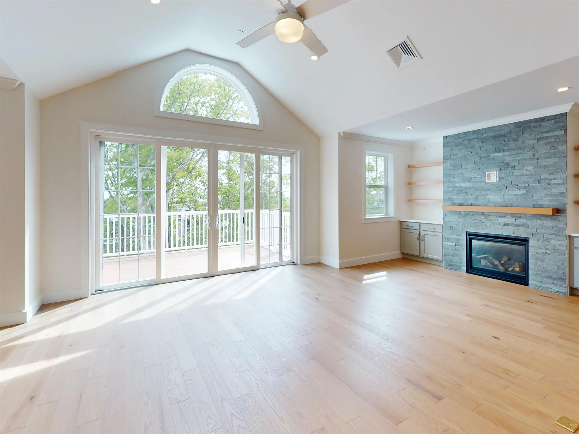 4 Longview Drive Atkinson NH 03811