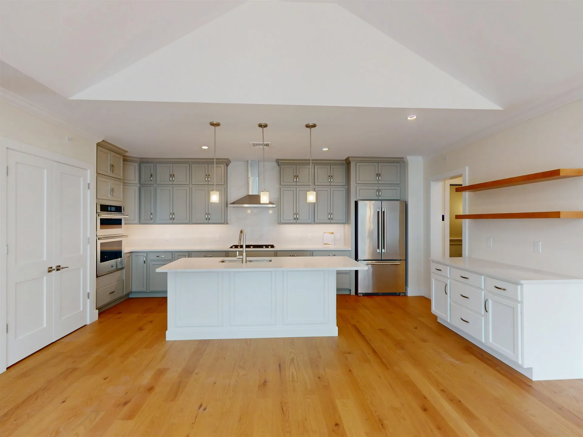 4 Longview Drive Atkinson NH 03811