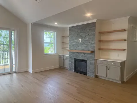 4 Longview Drive Atkinson NH 03811