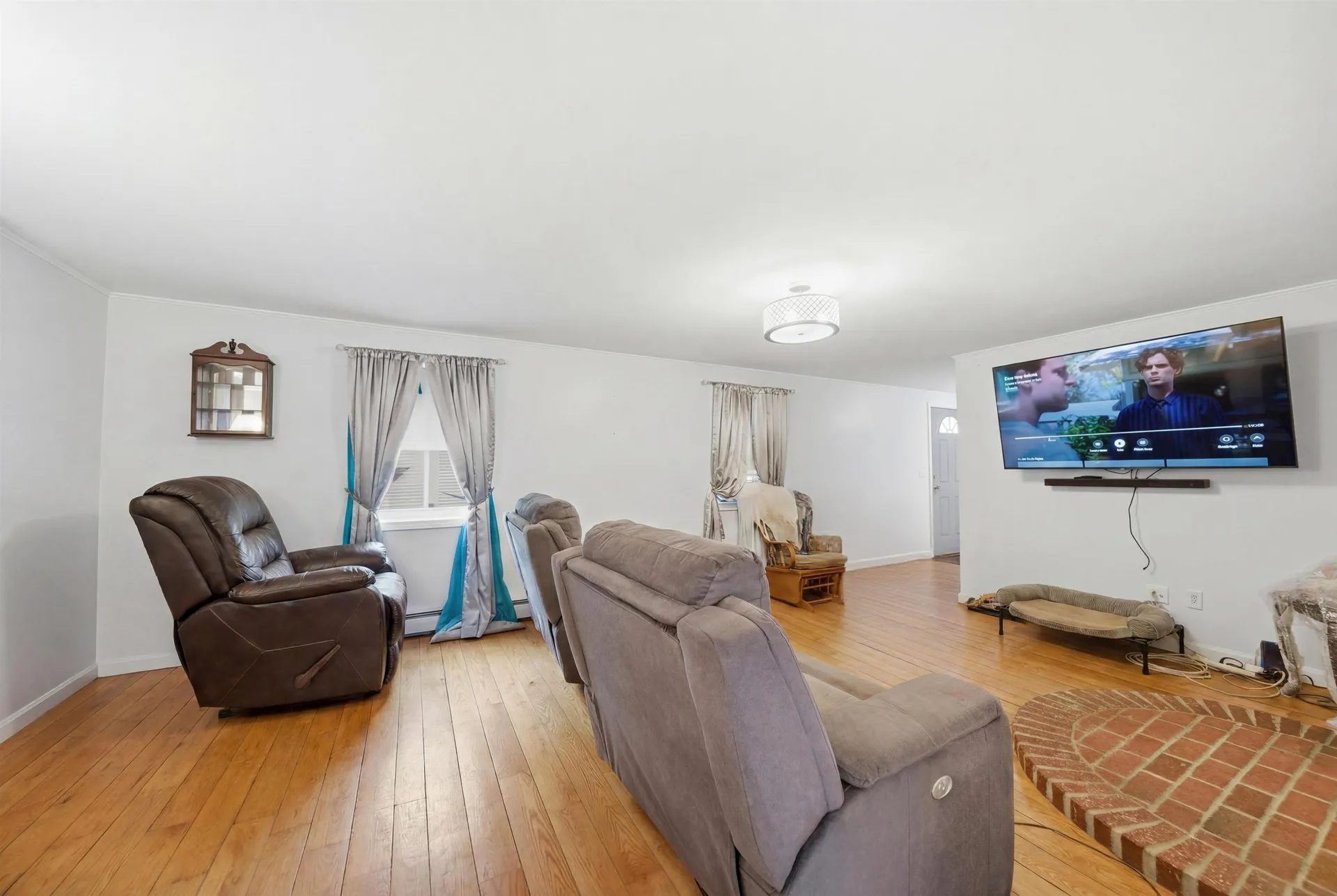 266 Main Street Sandown NH 03873