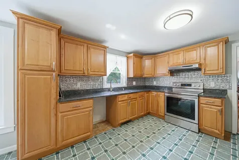 266 Main Street Sandown NH 03873