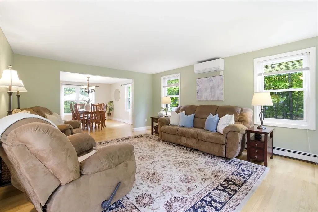 101 Ginger Drive Goffstown NH 03045