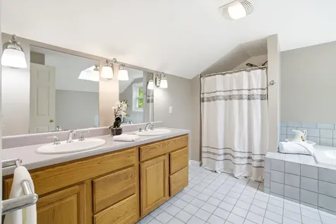 101 Ginger Drive Goffstown NH 03045