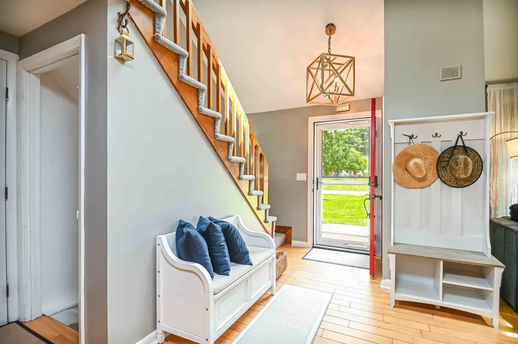 15 Birnum Woods Road Stratham NH 03885