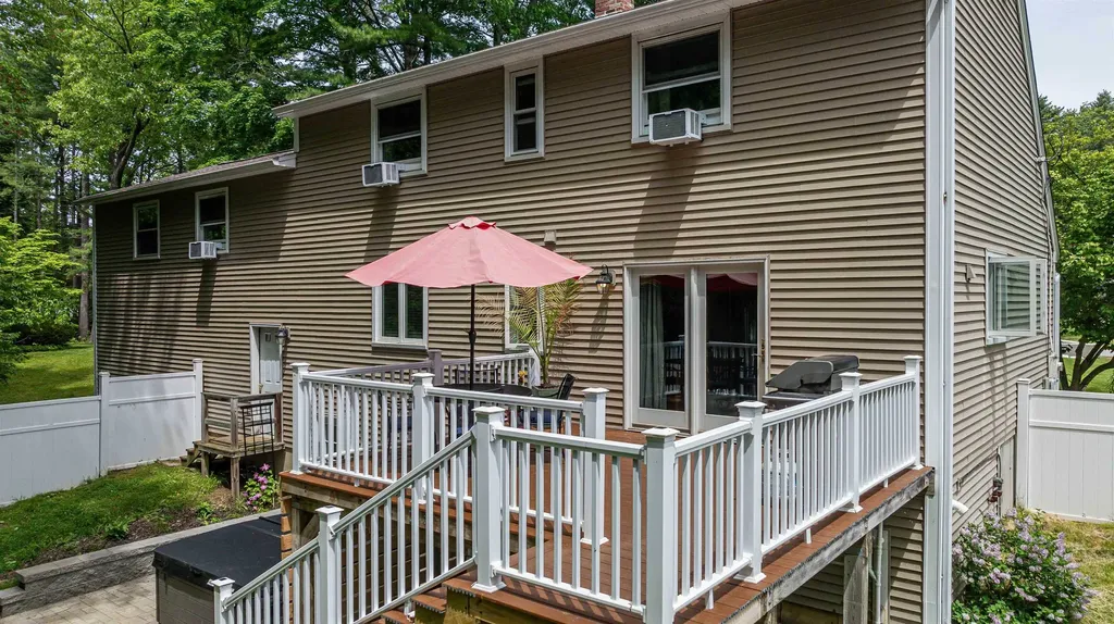 15 Birnum Woods Road Stratham NH 03885