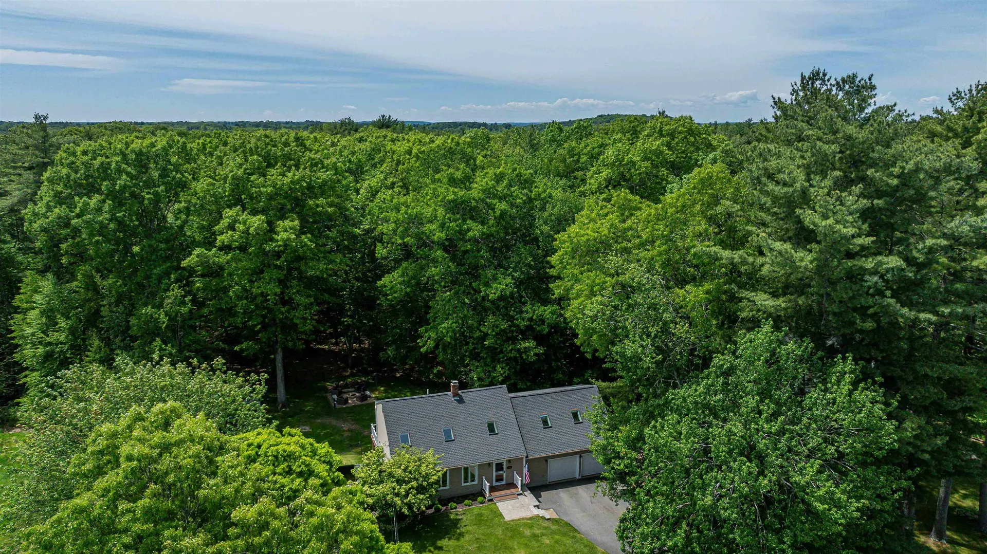 15 Birnum Woods Road Stratham NH 03885